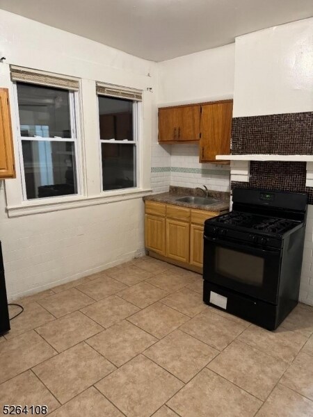 Building Photo - 830 S 16th St