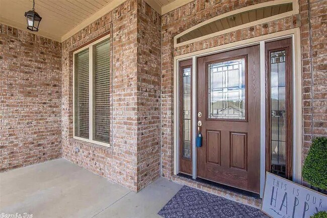 Building Photo - 9309 Meadow Gardens Cir