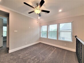 Building Photo - 35 Silver Rock Dr