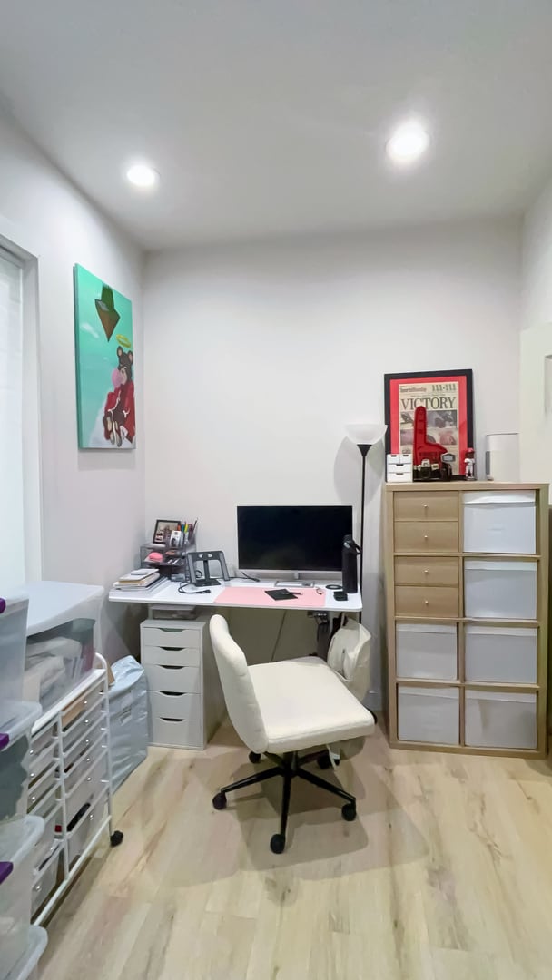 Foto del edificio - 1812 W 23rd St