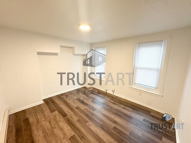 Foto del edificio - 2325 N 16th St