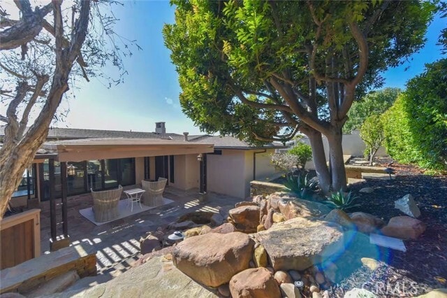 Building Photo - 1220 Ensenada Ave