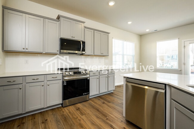 Foto del edificio - 834 Pear Blossom Ct