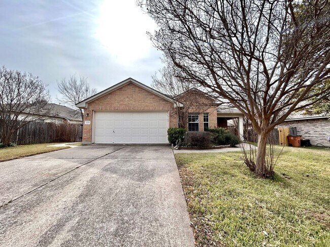 Building Photo - 1709 Bush Coat Ln