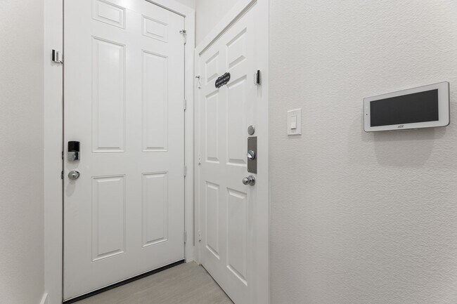 Foto del edificio - 3516 Noah St