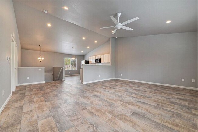 Foto del edificio - 3035 N Sedge Wren Dr