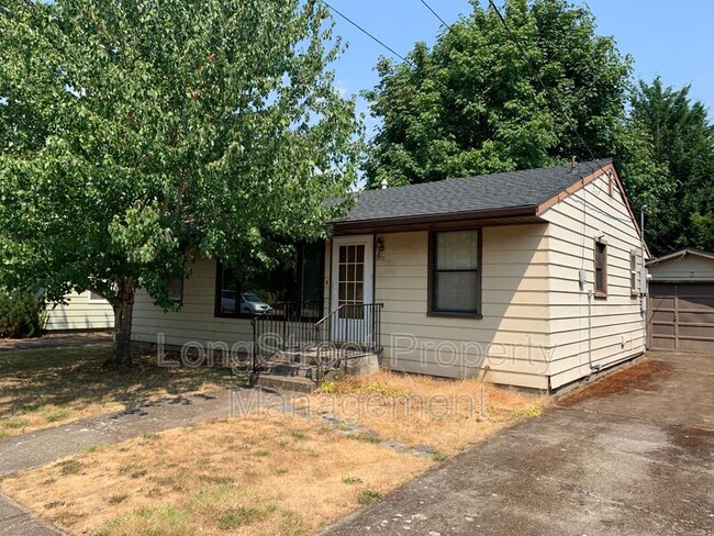 Building Photo - 911 NW 27th St