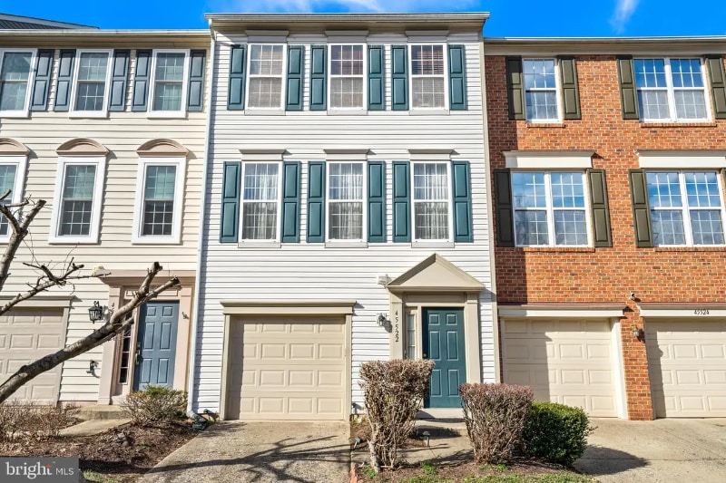 45522 Overmountain Square, Sterling, VA 20164 Townhome Rentals in Sterling VA
