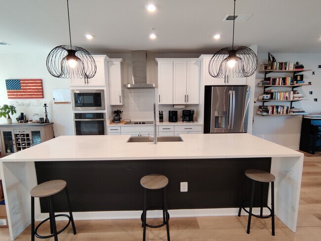 Foto del edificio - 12110 Loblolly Dr