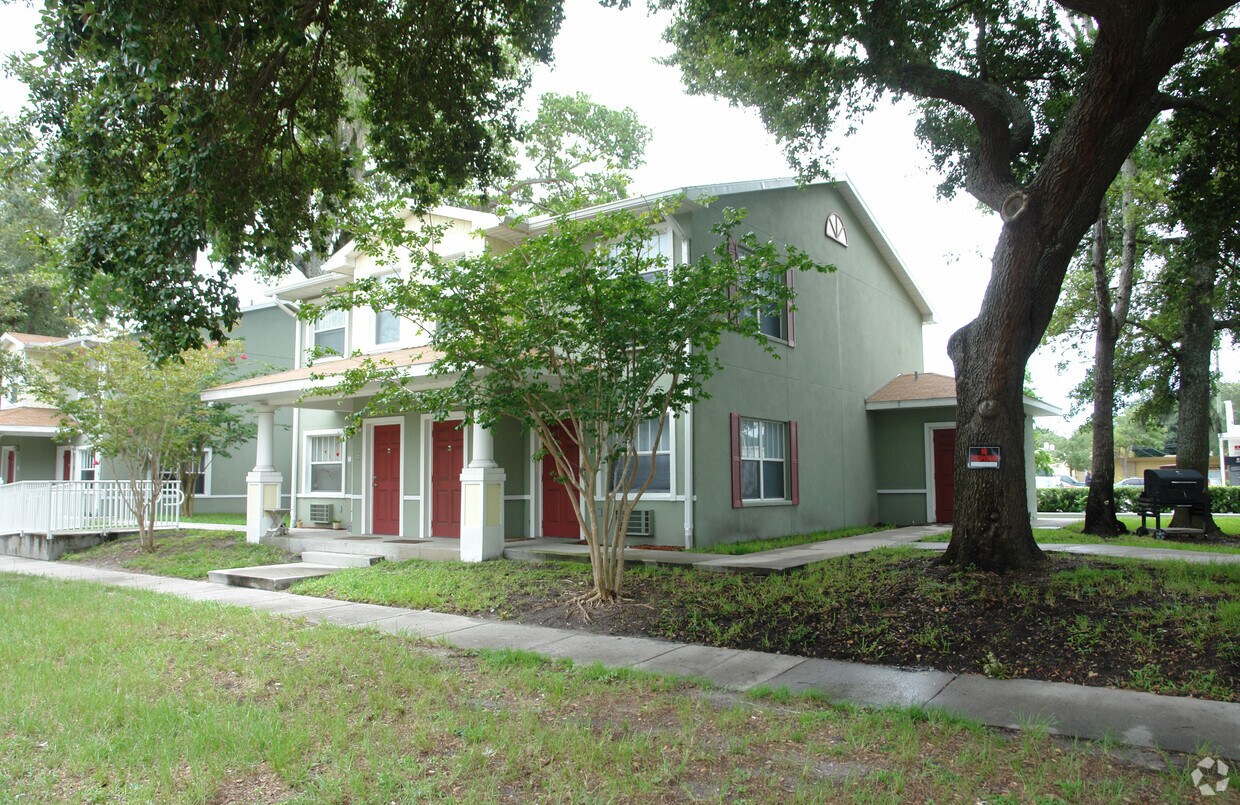 Building Photo - 2790 1st Ave N