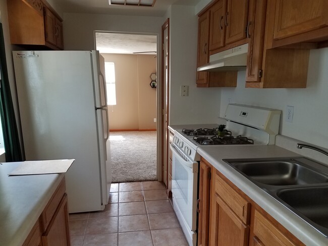 Foto del edificio - Peoria Heights!  2 Bedroom/1 Bathroom For ...