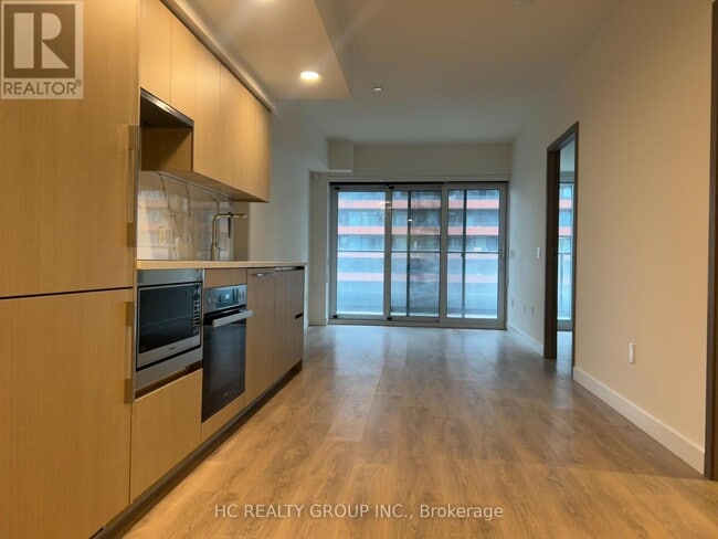 Photo du bâtiment - 3 Concord Cityplace Wy