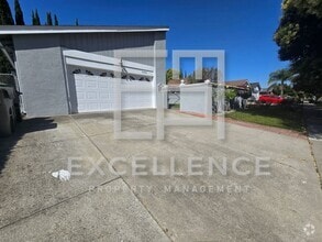 Building Photo - 6785 Muscat Dr