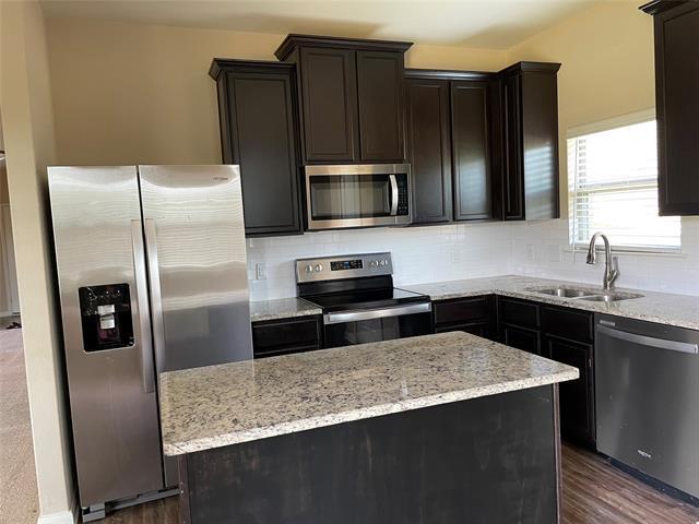 Building Photo - 1407 Park Trails Blvd