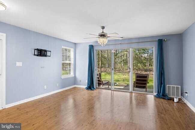 Foto del edificio - 703 Quail Rd