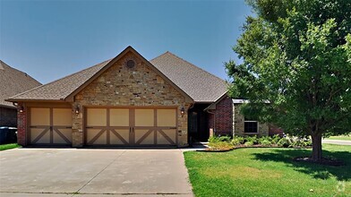 Building Photo - 3341 Lakeshire Ridge Way