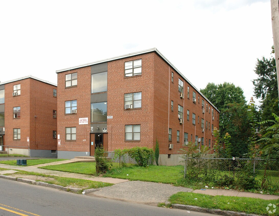 255 Laurel St, Hartford, CT 06105 Apartments in Hartford, CT