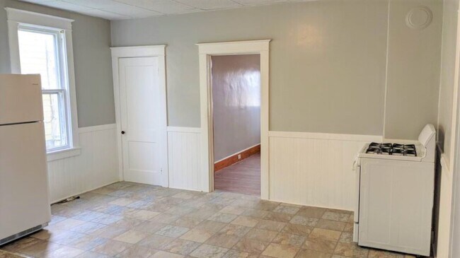 8 10 Teller St Condo For Rent In Amsterdam Ny Apartments Com