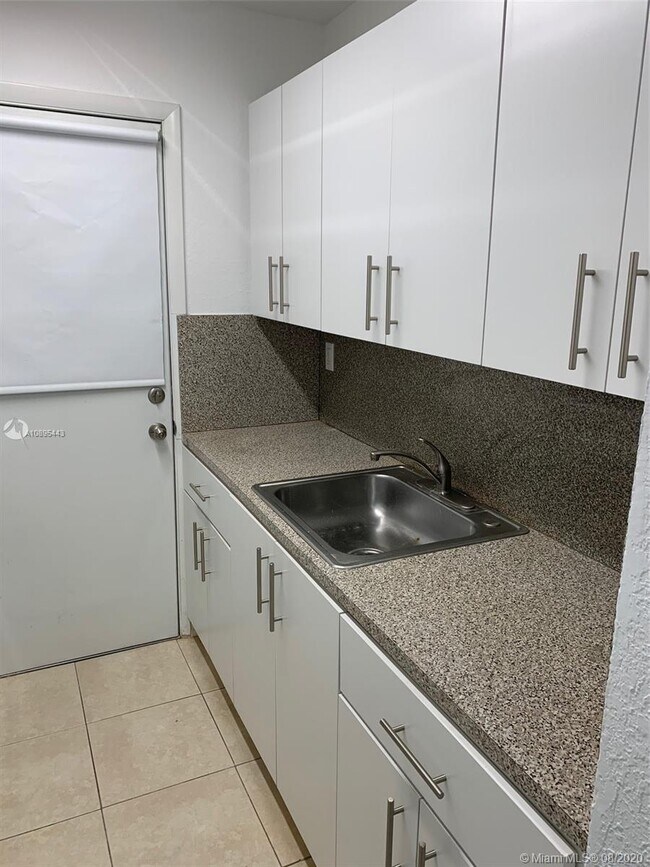 3901 SW 78th Ct Unit 219, Miami, FL 33155 - Condo for Rent in Miami, FL ...