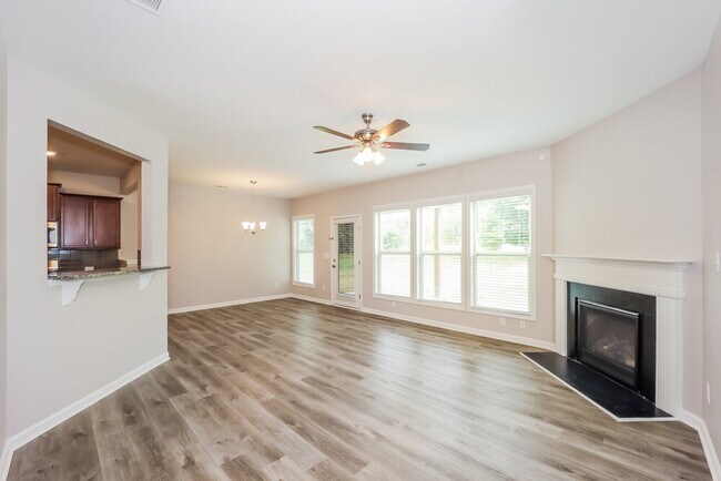 Foto del edificio - 3232 Baylor Cir