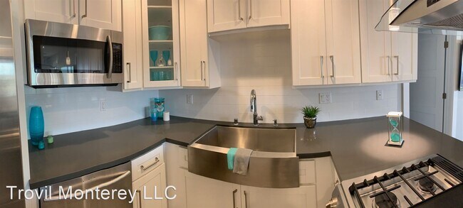 Building Photo - 505 Monterey Ln