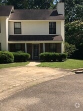 Building Photo - 118 Briarwood Cir