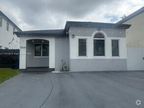 Building Photo - 13934 SW 164th St