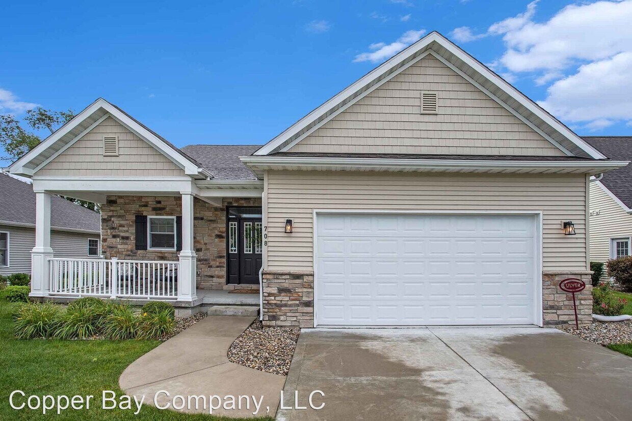 Primary Photo - 4 br, 2 bath House - 708 Red Sunset Ave. L...