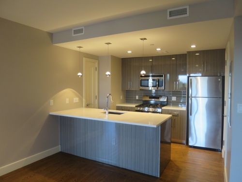 Foto principal - 2718 Hoyt Ave S