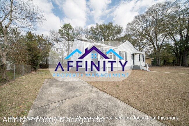 Building Photo - 3 br, 1 bath House - 3849 Linden Drive