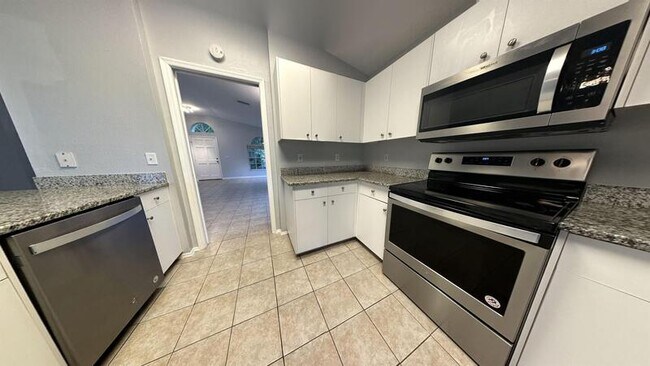 Foto del edificio - 4768 Ridgemoor Cir