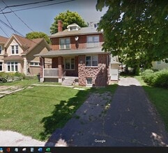 Building Photo - 379 Oak Ave