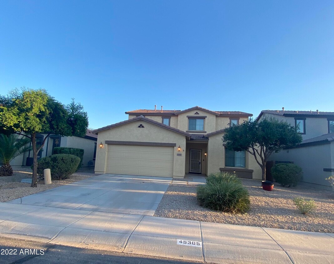 Primary Photo - 45305 Miraflores St