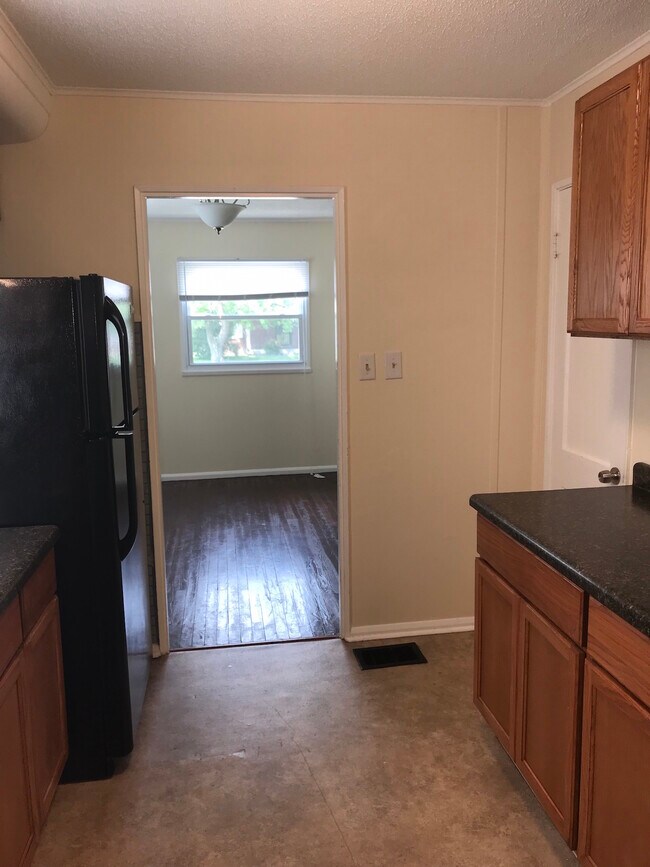 Foto del edificio - 2633 W 21st St