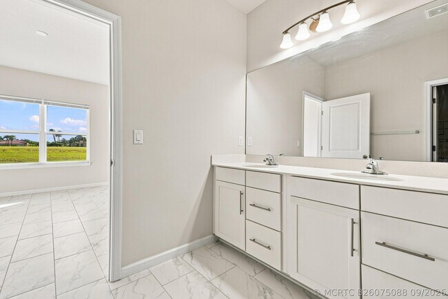 Foto del edificio - 10597 SW Vasari Way