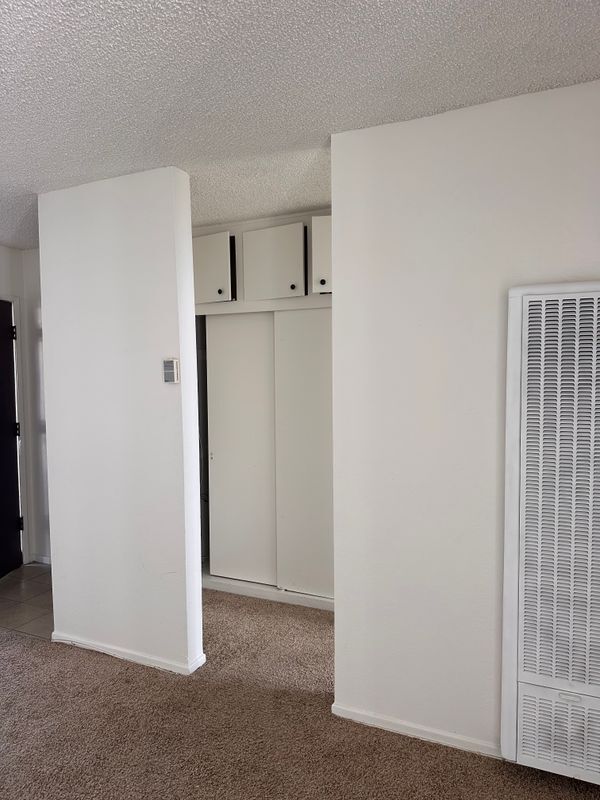 Foto del edificio - 4046 W 132nd St
