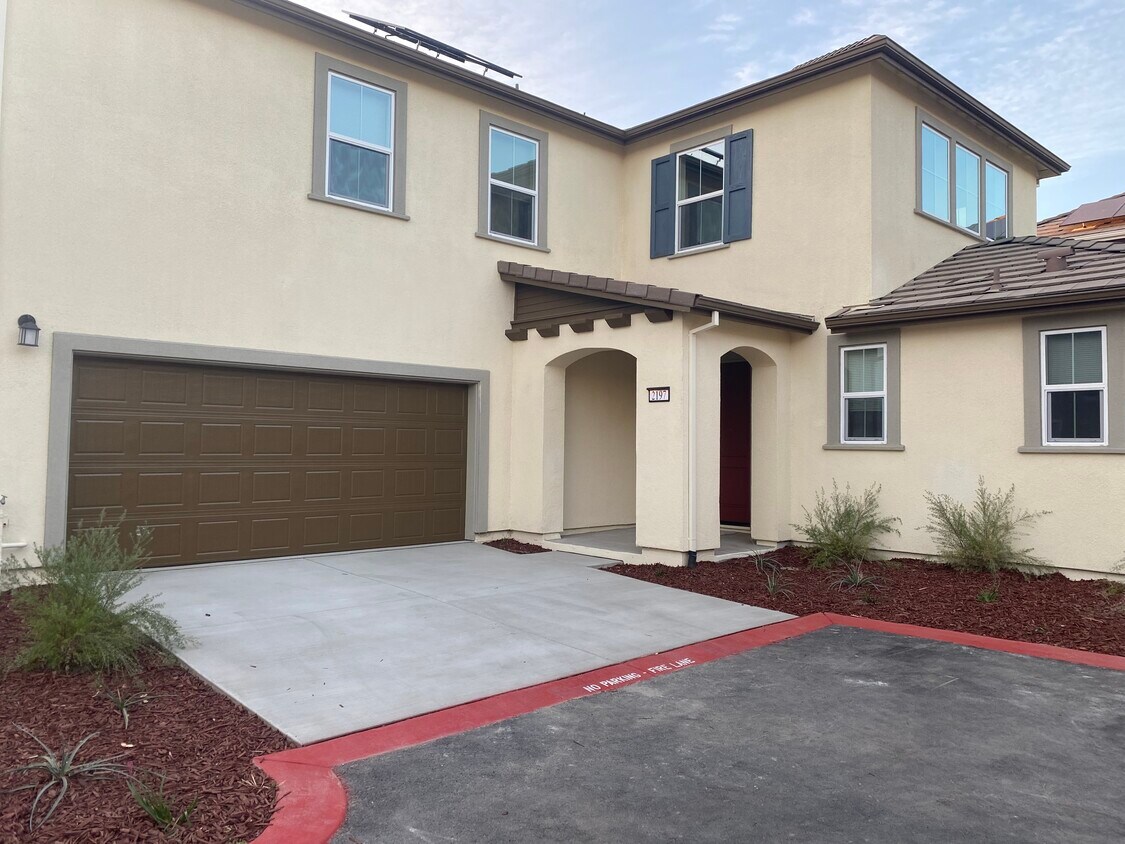 2197 Daimler St, Lathrop, CA 95330 House Rental in Lathrop, CA