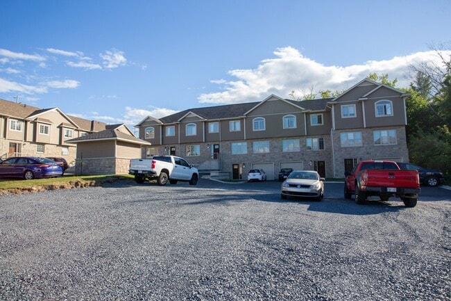 Building Photo - 620 Squires St