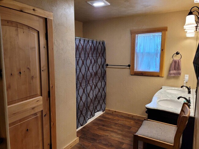 Foto del edificio - 15 Elk Horn Dr