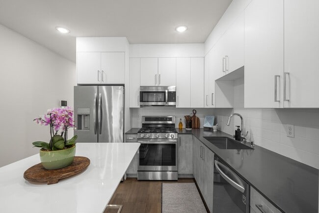 Foto del edificio - 1816 15th Ave S