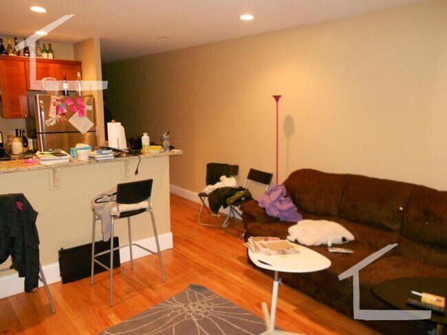 Building Photo - No Broker's Fee, Steps from Agganis Arena, Heat, Hot Water Included, Laundry on a Site, Parking f...