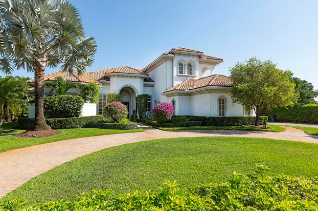Building Photo - 14471 Equestrian Way