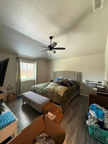 Foto del edificio - 5749 Foxfire Dr