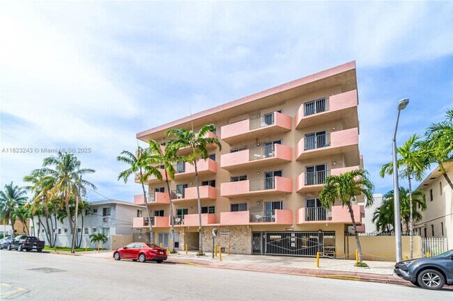 Foto del edificio - 6920 Harding Ave