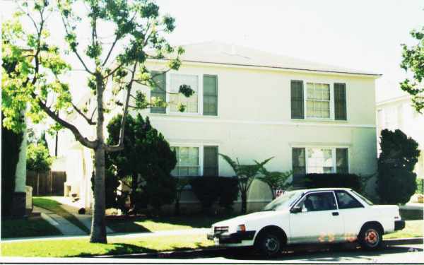 Primary Photo - 4460-4462 N Banner Dr