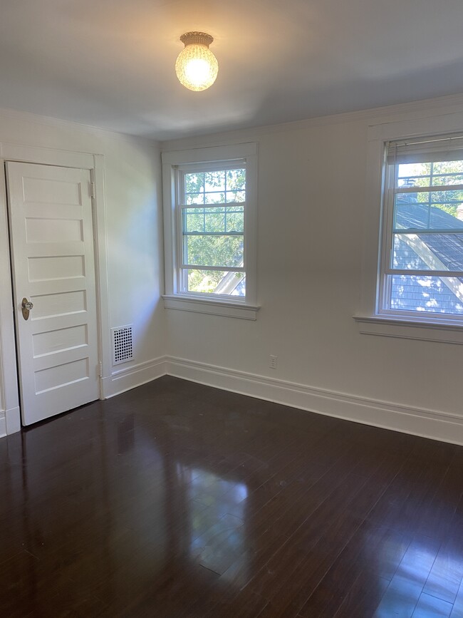Bedroom 3 - 181 Summit Ave