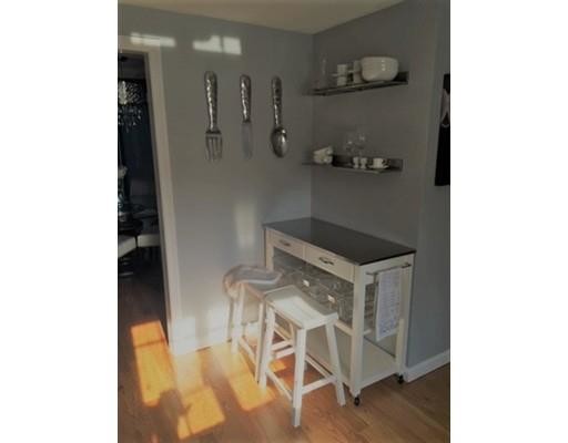 Foto del edificio - 574 Willard St