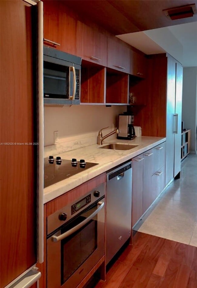 Foto del edificio - 50 Biscayne Blvd