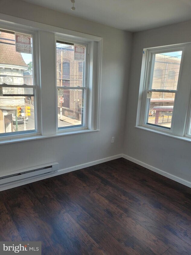 Building Photo - 1520 Arrott St