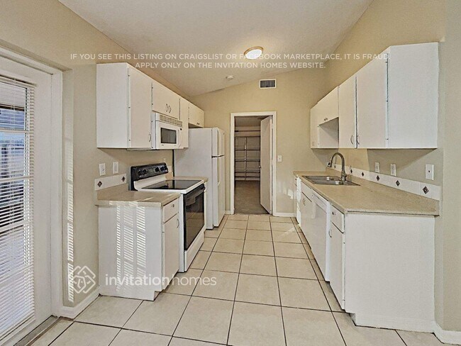 Foto del edificio - 8105 55th St E